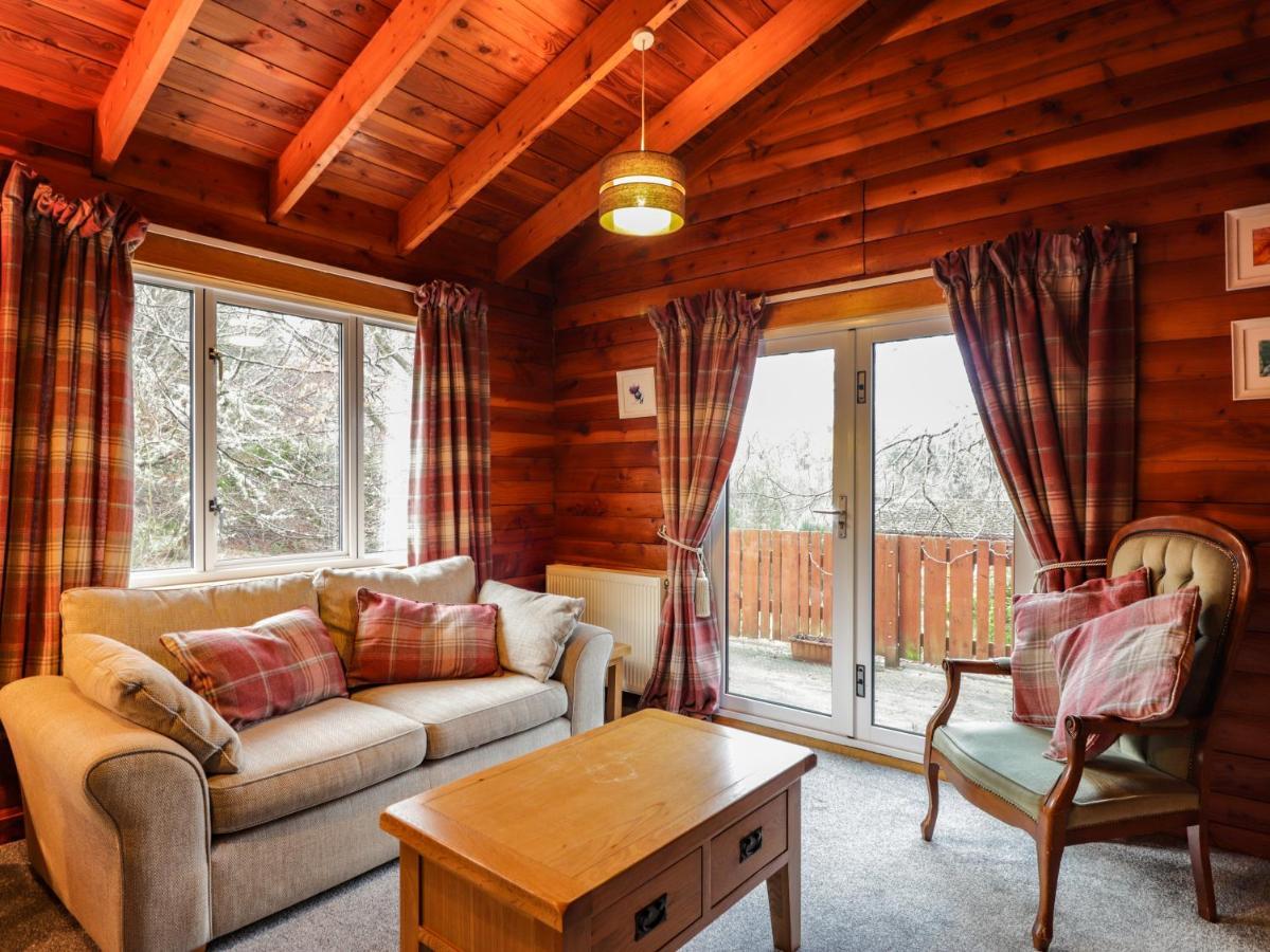 Spruce Lodge Strathpeffer Esterno foto
